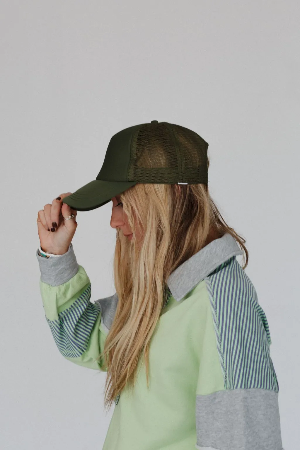 Desert Drift Trucker Hat - Olive