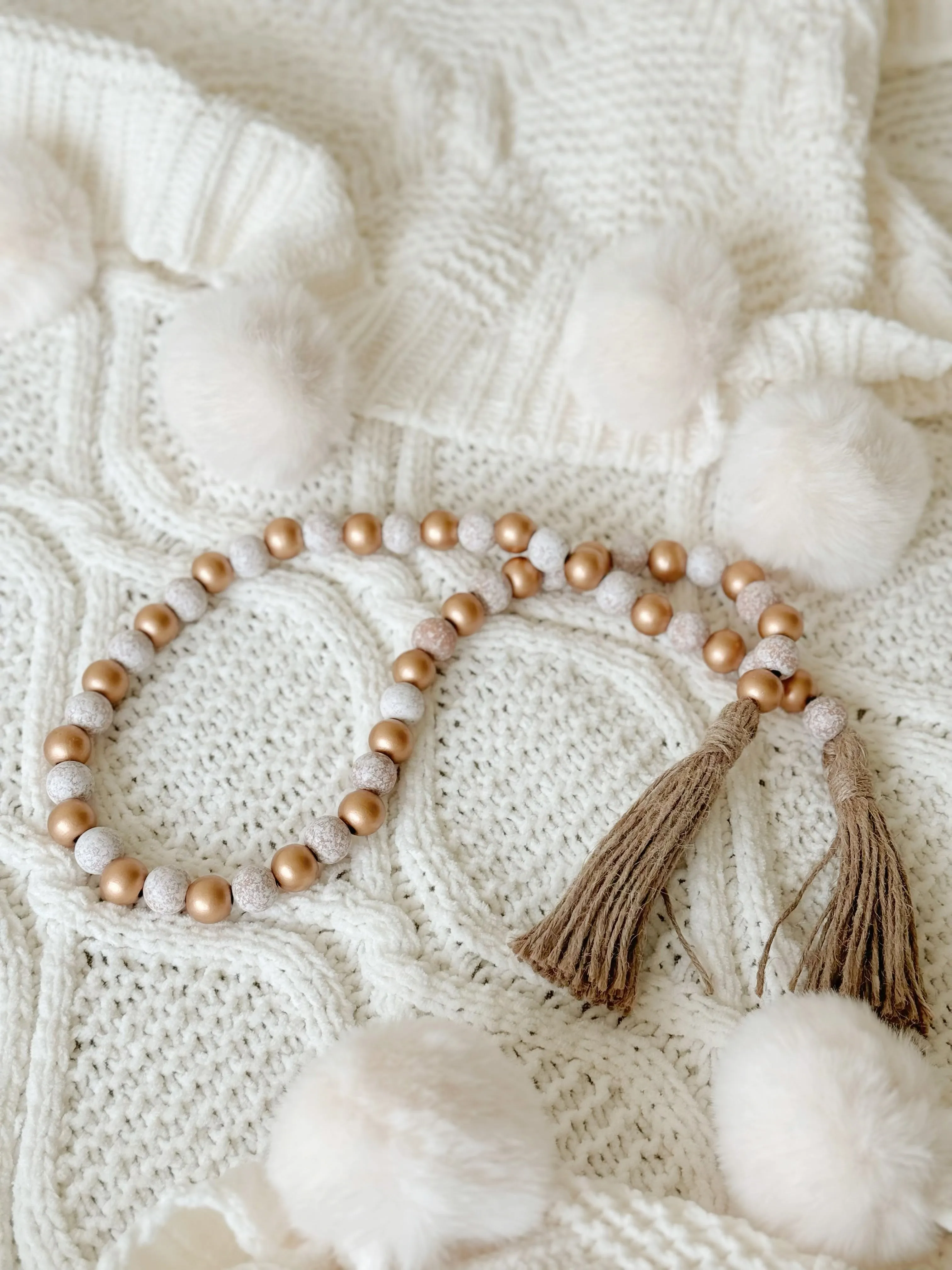 Frosted Elegance Beaded Tassel Garland