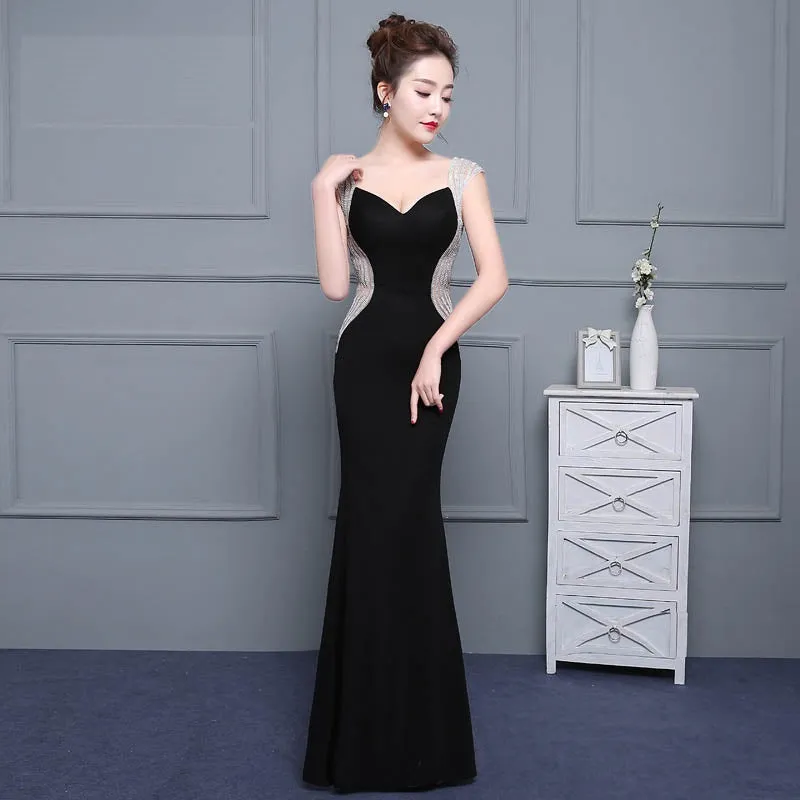 G33, Black Sweetheart Mermaid Cocktail Gown, Size (XS-30 to L-36)