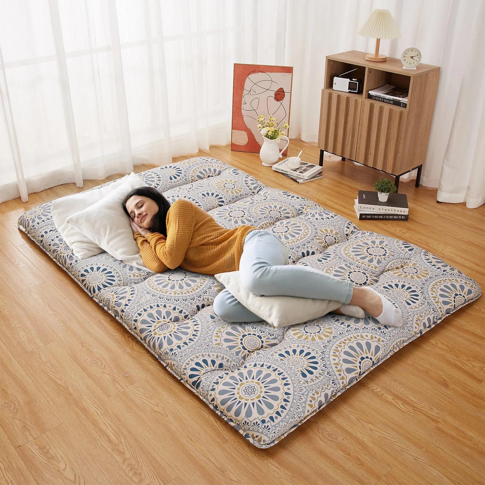 GARVEE Japanese Futon Mattress, Full Size Futon Floor Mattress Japanese Style Floral Pattern Mattress for Floor, Tatami Mat, Sleeping Mattress Pad for Camping Travel, Disc Flower