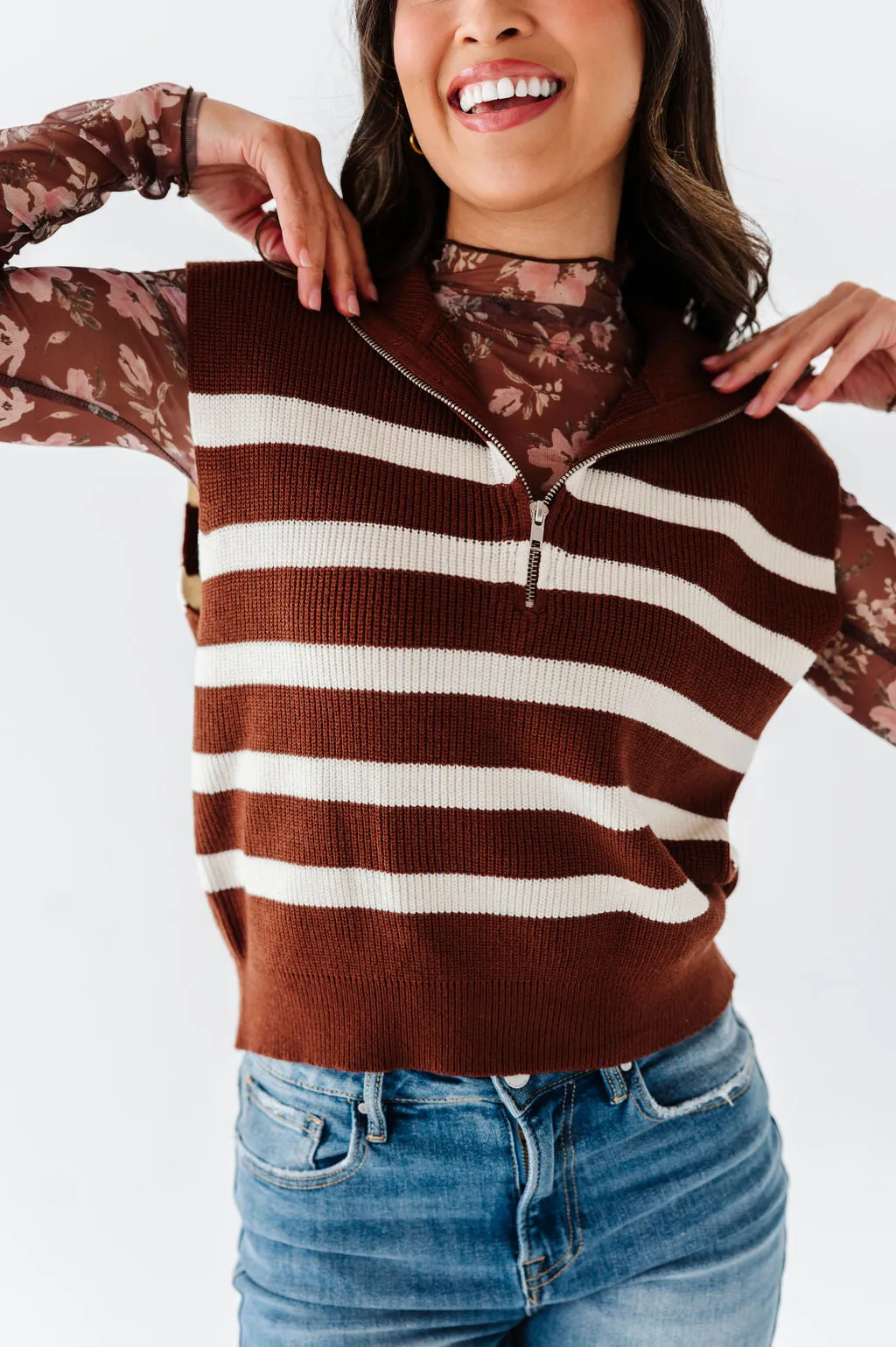 Justine Lace Top in Chocolate