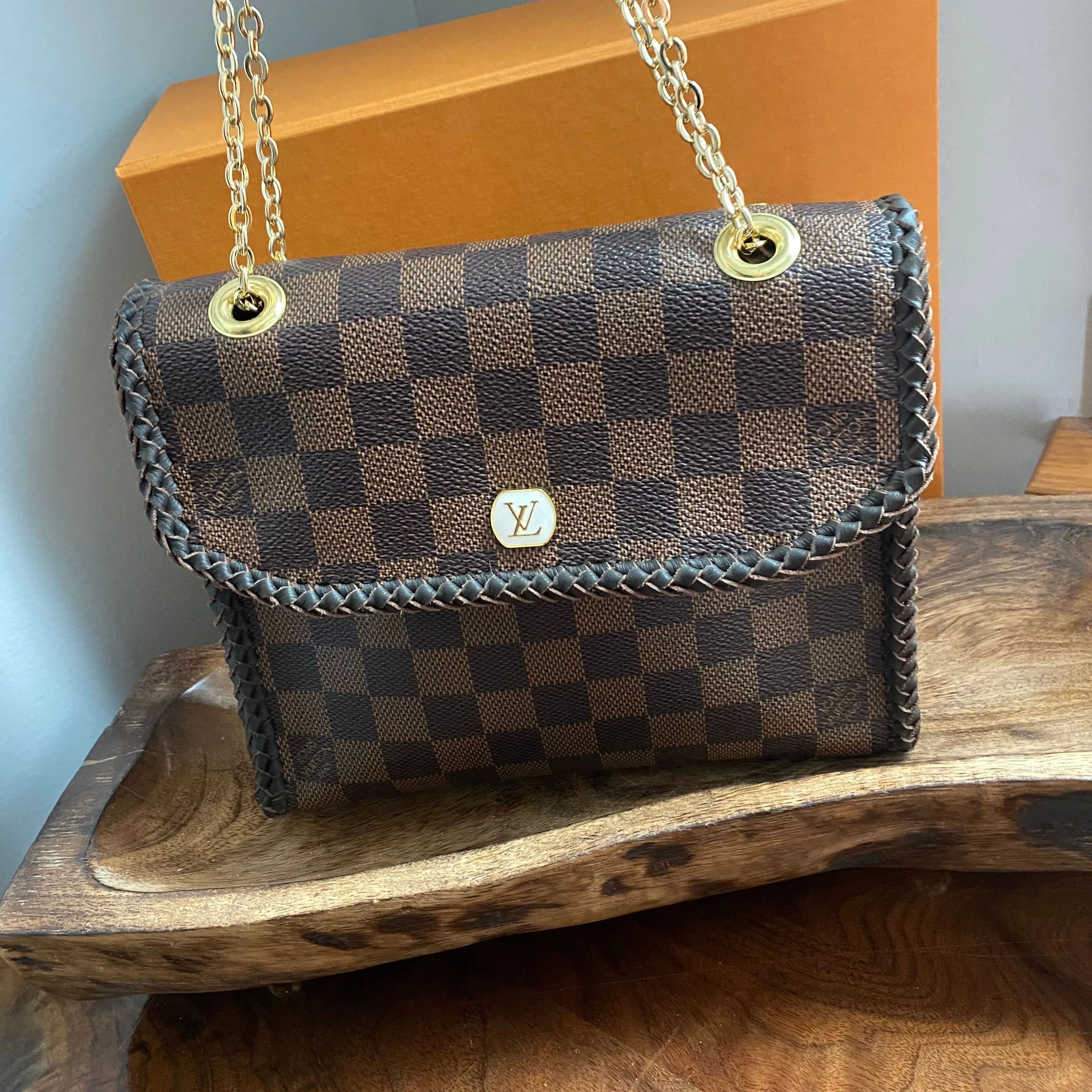 The Canvasback Shoulder/Crossbody Bag - Vintage Damier in Brown